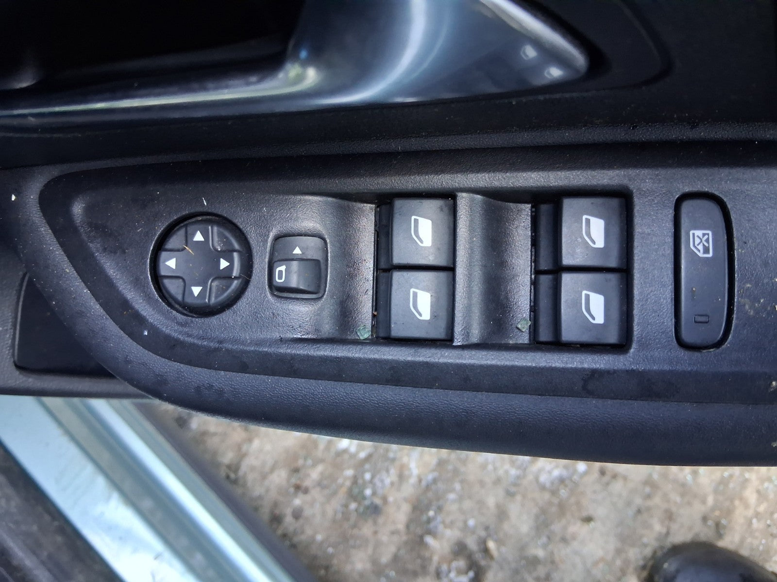 2023 CITROEN C4 MK3 OSF DRIVER SIDE FRONT RIGHT WINDOW CONTROL SWITCH