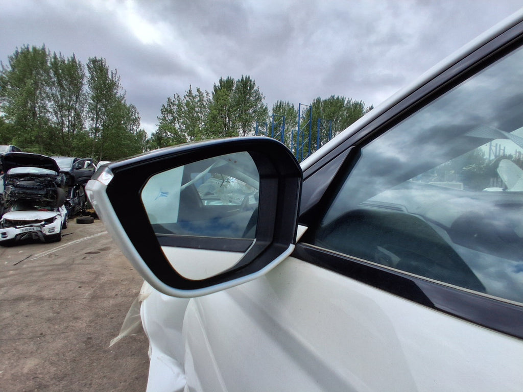2023 DS DS 4 CROSSOVER NSF PASSENGER FRONT POWERFOLD WING MIRROR PUDDLE LIGHT