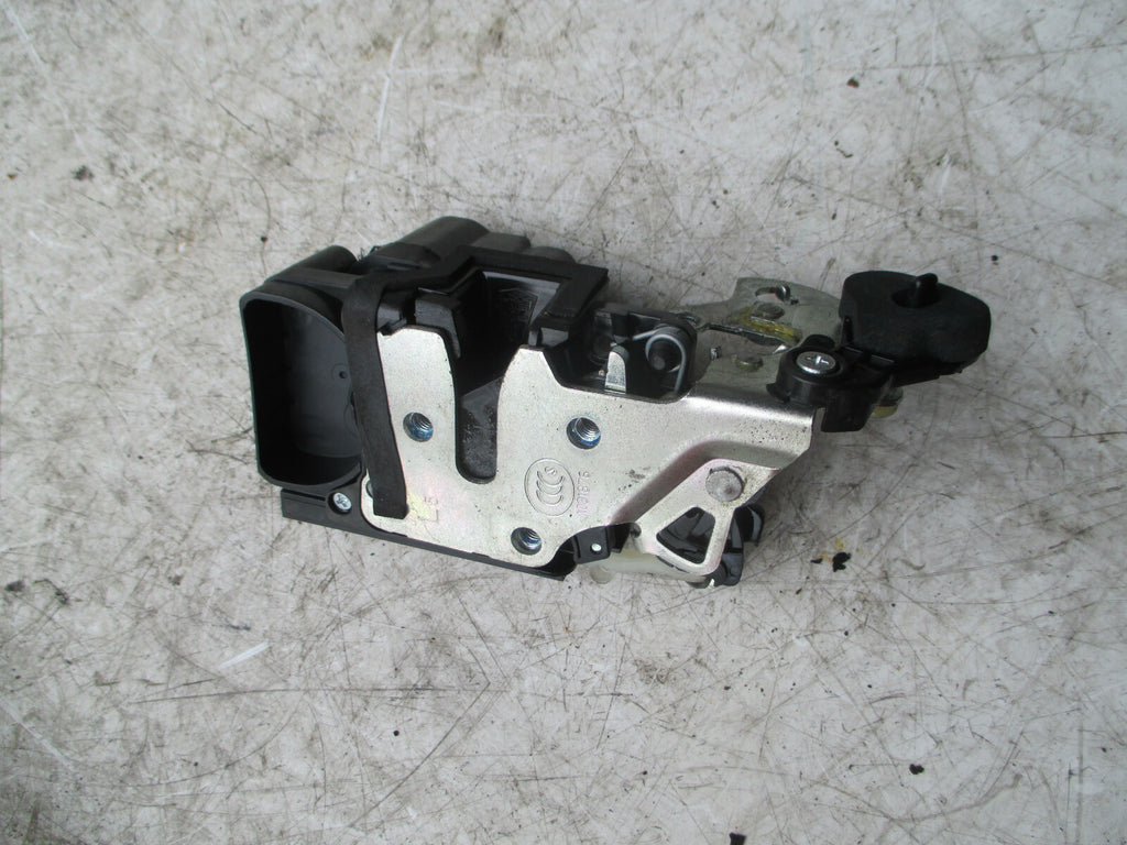 VAUXHALL VIVA 2018 NSR PASSENGER SIDE REAR DOOR LOCK MECHANISM