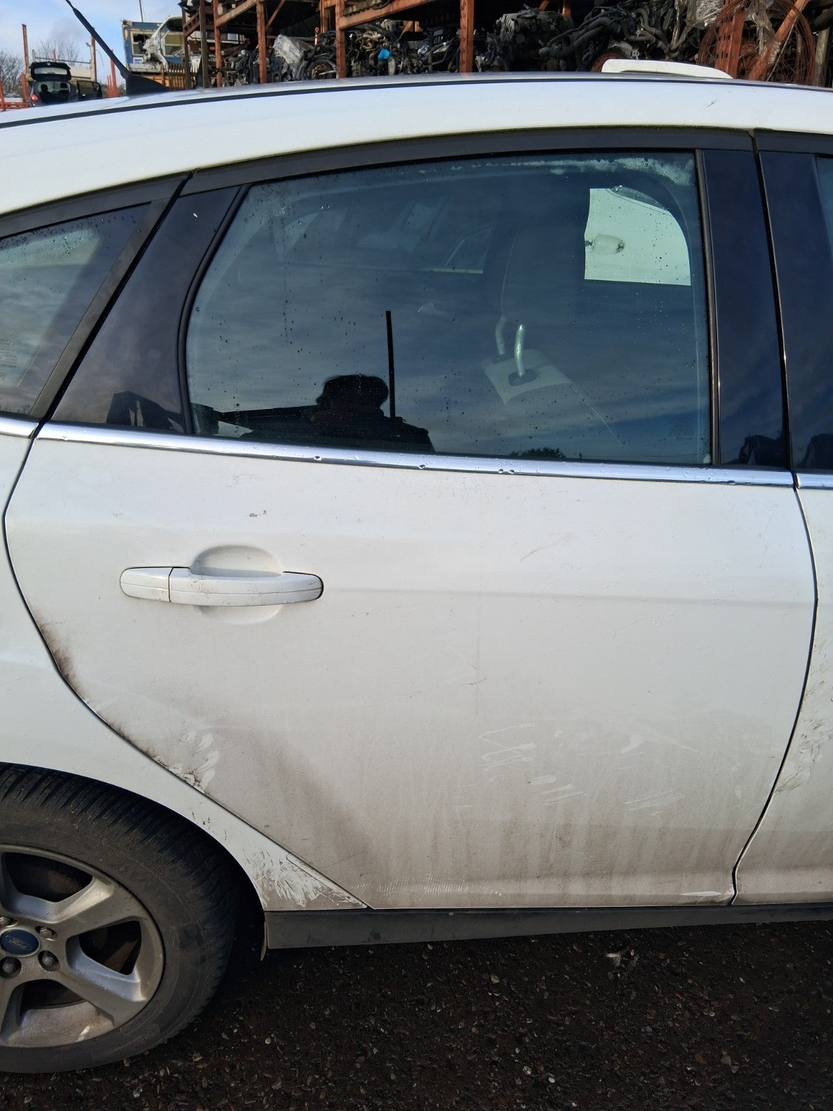 2013 FORD FOCUS MK3 HATCHBACK OSR DRIVER SIDE REAR RIGHT COMPLETE DOOR WHITE Z2