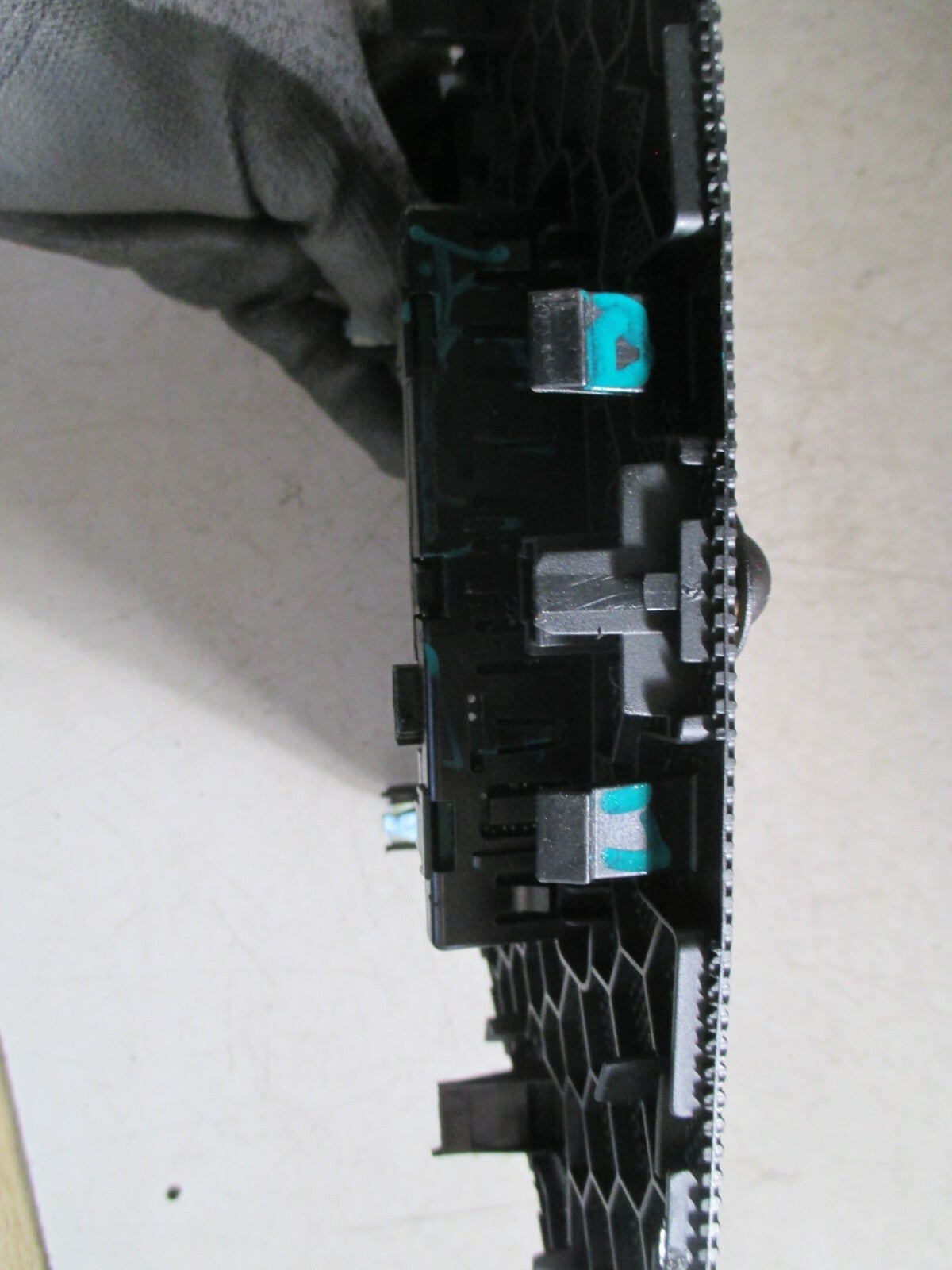 MERCEDES BENZ A CLASS W176 2017 FRONT PARKING SENSOR DISPLAY A1725420023