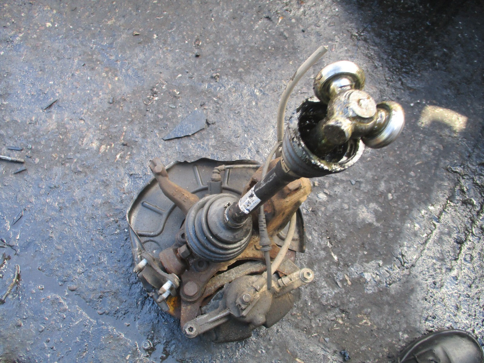 2019 VW VOLKSWAGEN CADDY 2K 1.0 PETROL NS PASSENGER SIDE FRONT WHEEL BEARING HUB