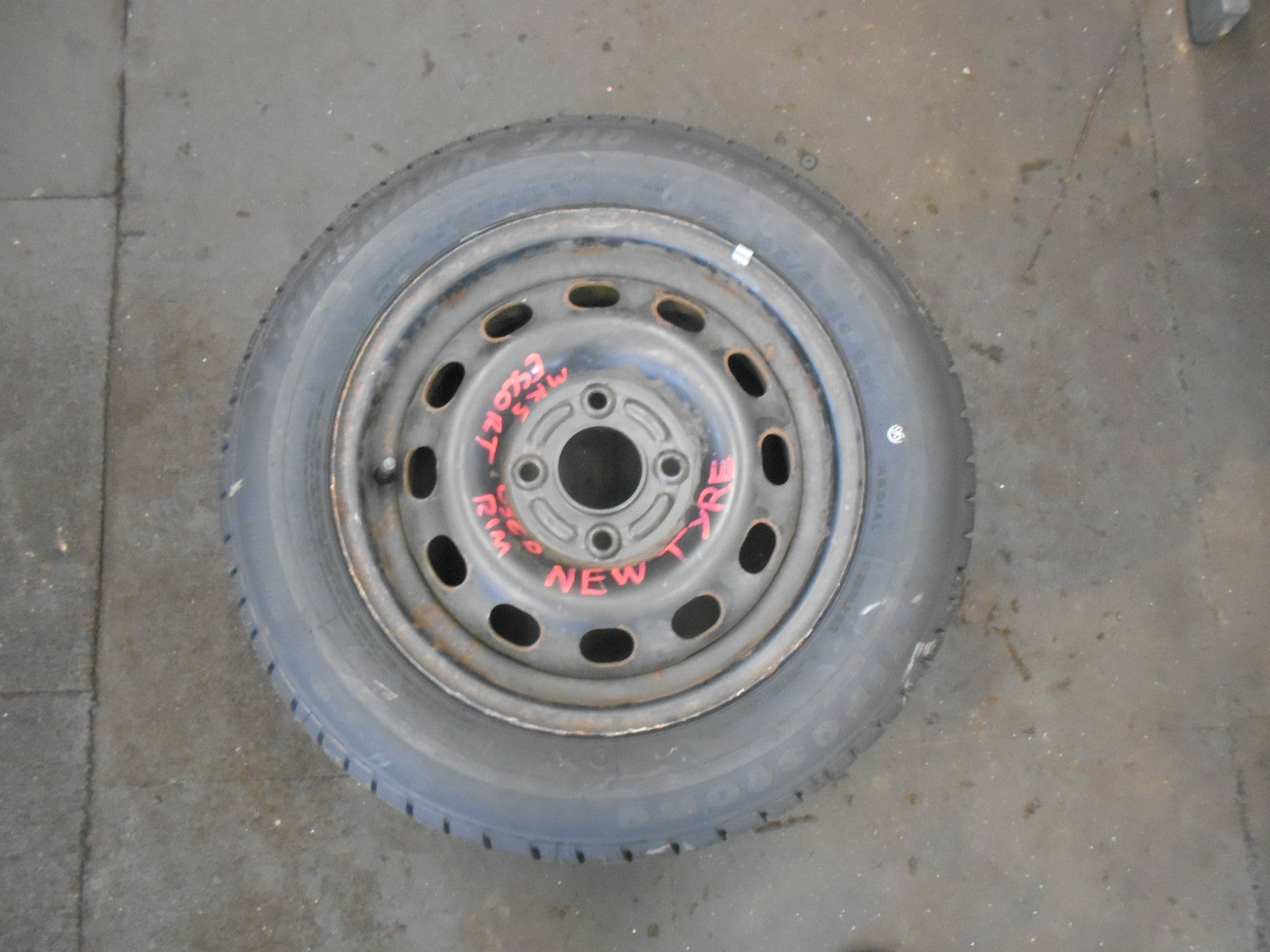 FORD ESCORT MK5 1992 STEEL WHEEL & NEW TYRE FIRESTONE 185/60/14 FIREHAWK 700
