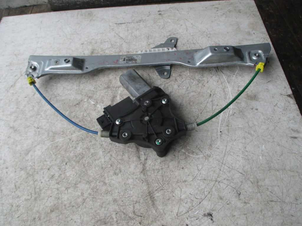 VAUXHALL CORSA D 2013 1.4 NSF PASSENGER SIDE WINDOW MOTOR REGULATOR 13298153