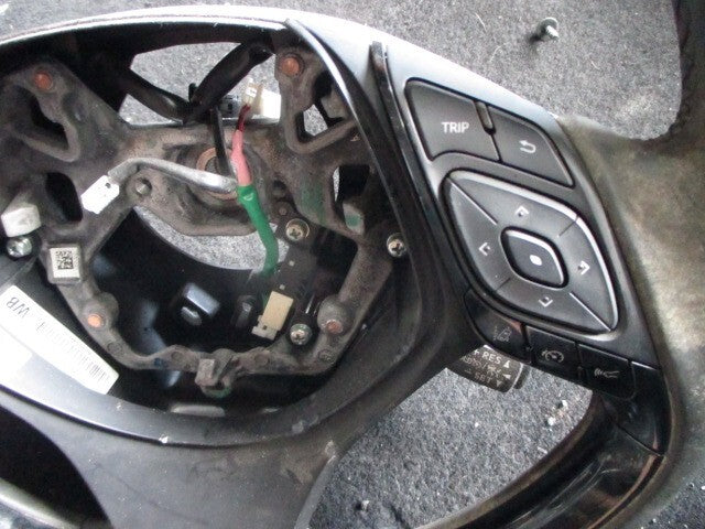 2019 TOYOTA CHR CHR ICON MULTIFUNCTIONAL STEERING WHEEL 627554600