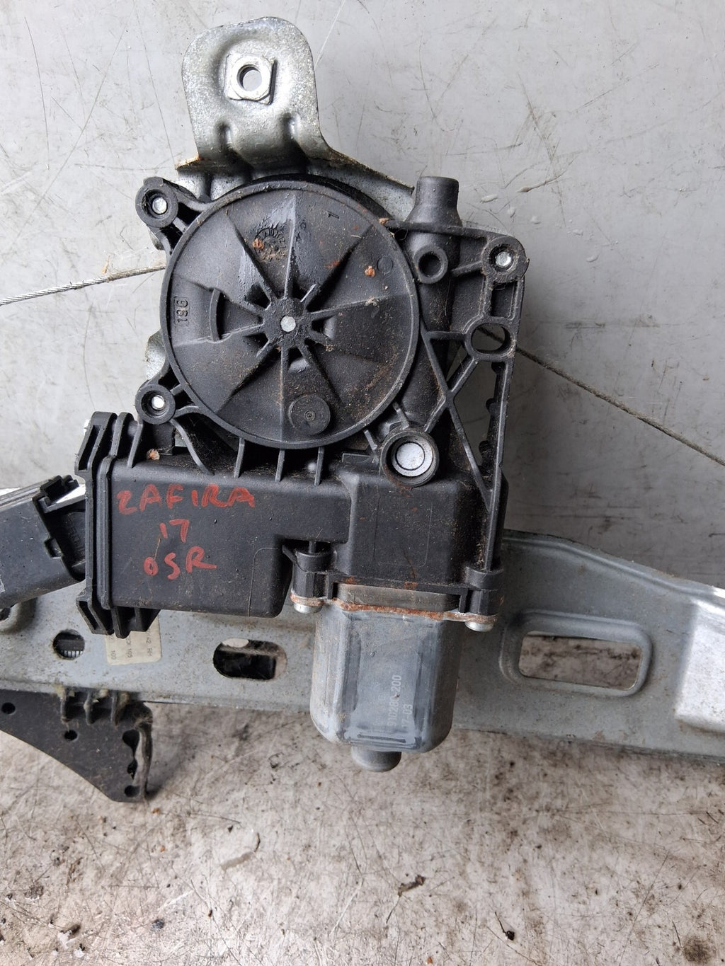 2017 ZAFIRA C TOURER OSR PASSENGER SIDE REAR WINDOW MOTOR & REGULATOR 13260142