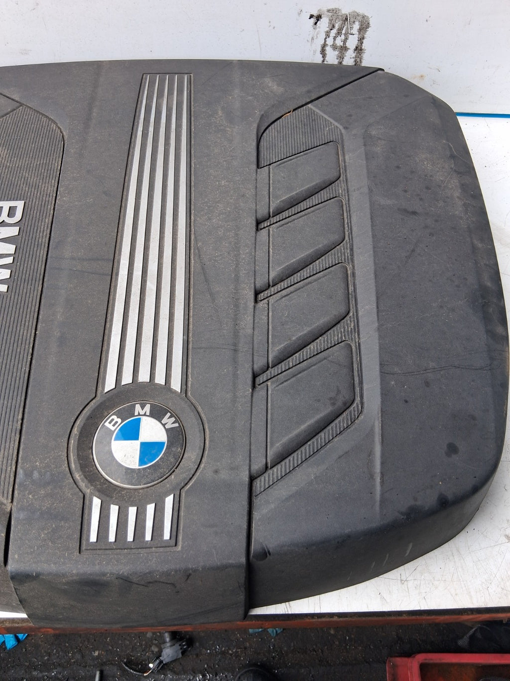 2010 BMW 5 SERIES F10 2.0 DIESEL ENGINE COVER 7802847