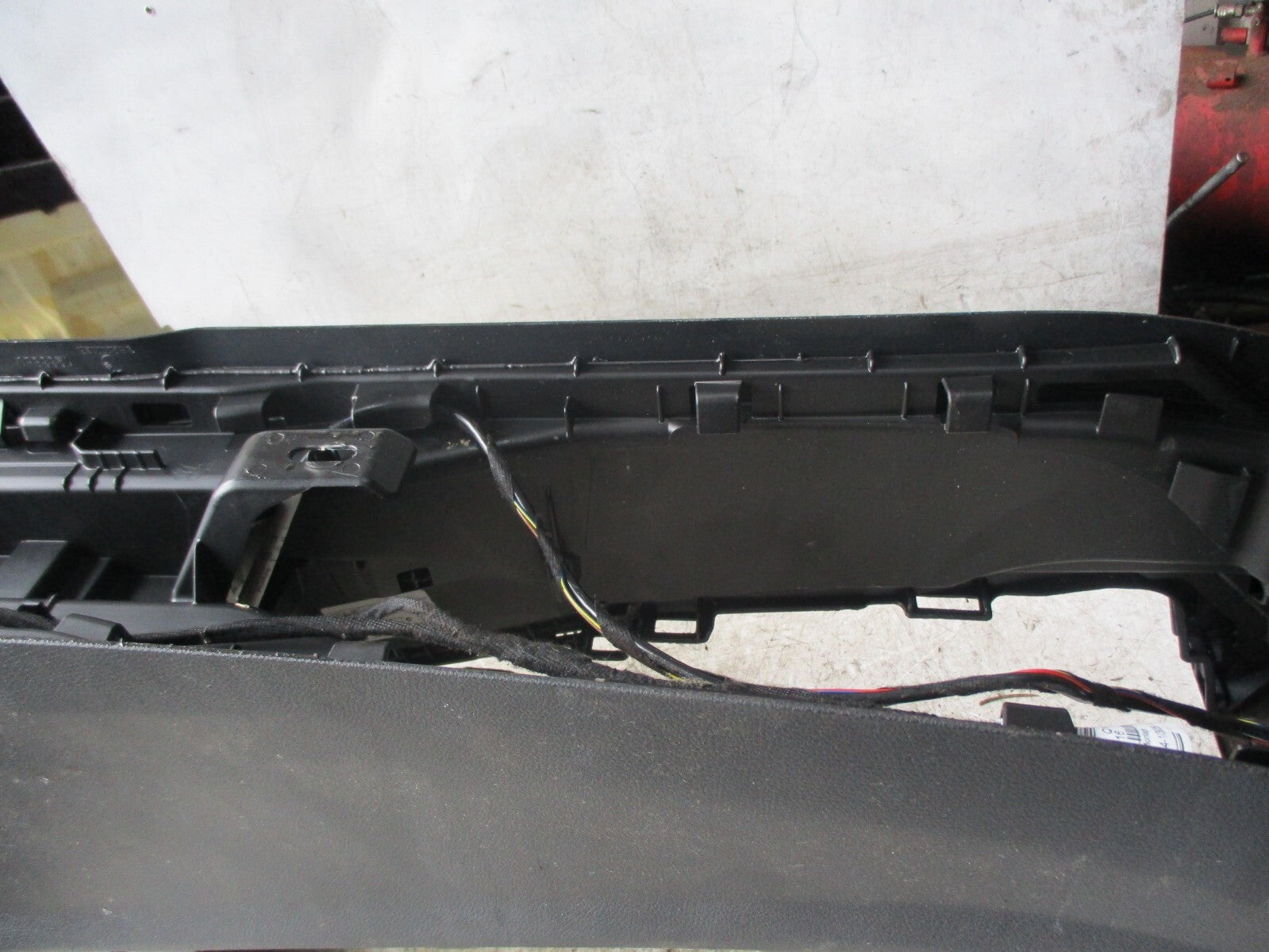 MERCEDES CLA C117 2018 CENTER CONSOLE LEATHER ARM REST A1766804101