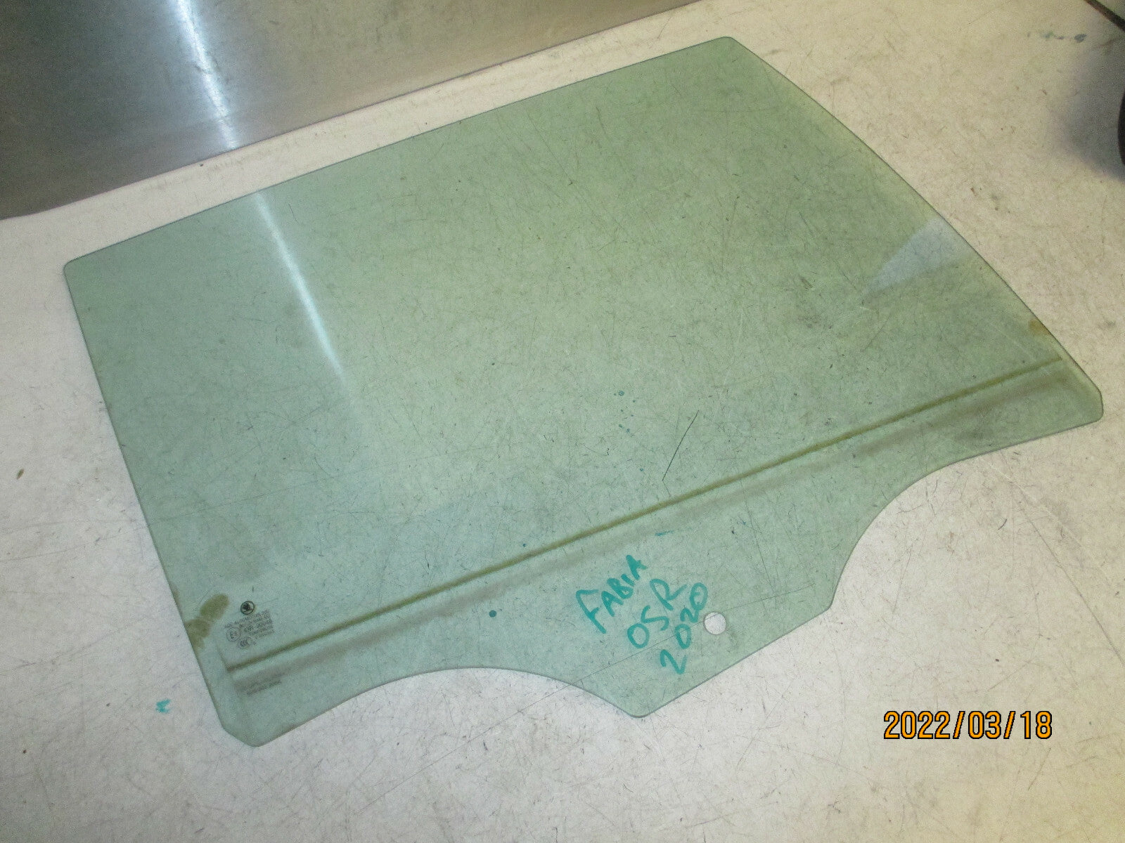 SKODA FABIA MK3 2020 OSR DRIVER SIDE REAR DOOR WINDOW GLASS