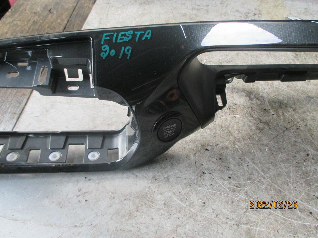 FORD FIESTA 2019 MK8 SPEEDOMETER INSTRUMENT CLUSTER SURROUND H1BB18835