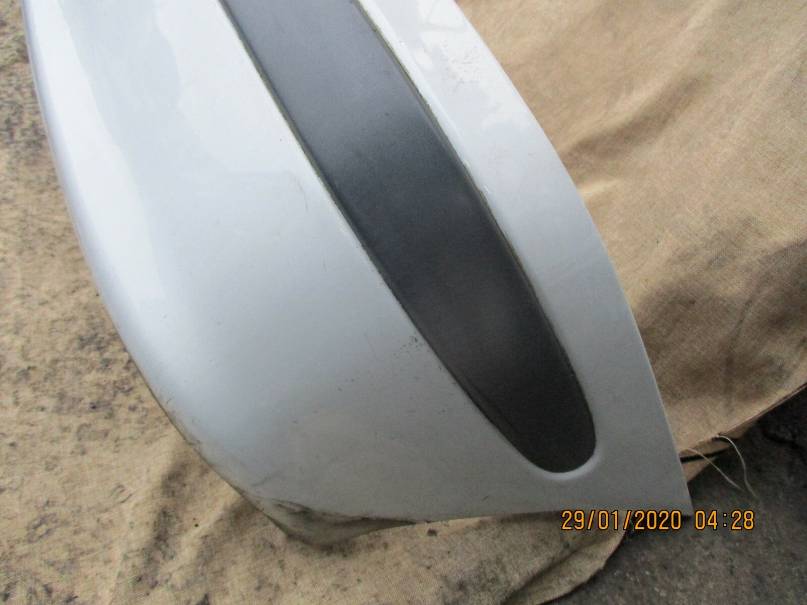 RENAULT MEGANE MK1 HATCHBACK 5 DOOR 1996 REAR BACK PLASTIC BUMPER IN WHITE