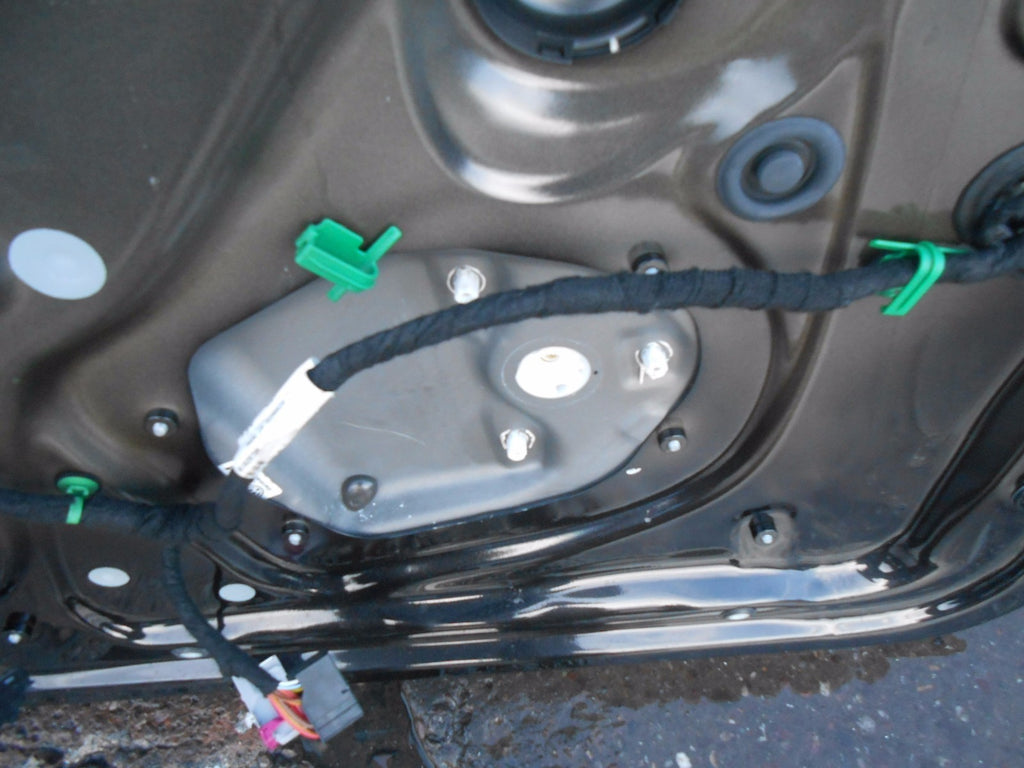 VW VOLKSWAGEN GOLF 1K (MK5) 5 DOOR NSF PASSENGER SIDE FRONT DOOR GLASS REGULATOR