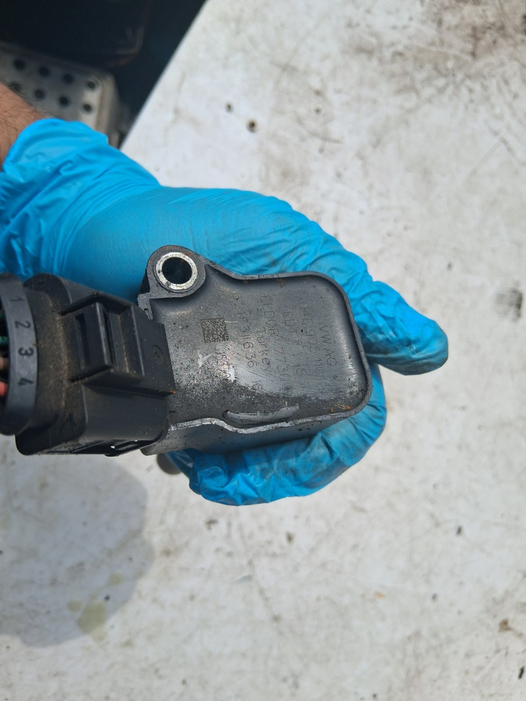 2020 SKODA FABIA MK3 1.2 PETROL IGNITION COIL 04E905110K