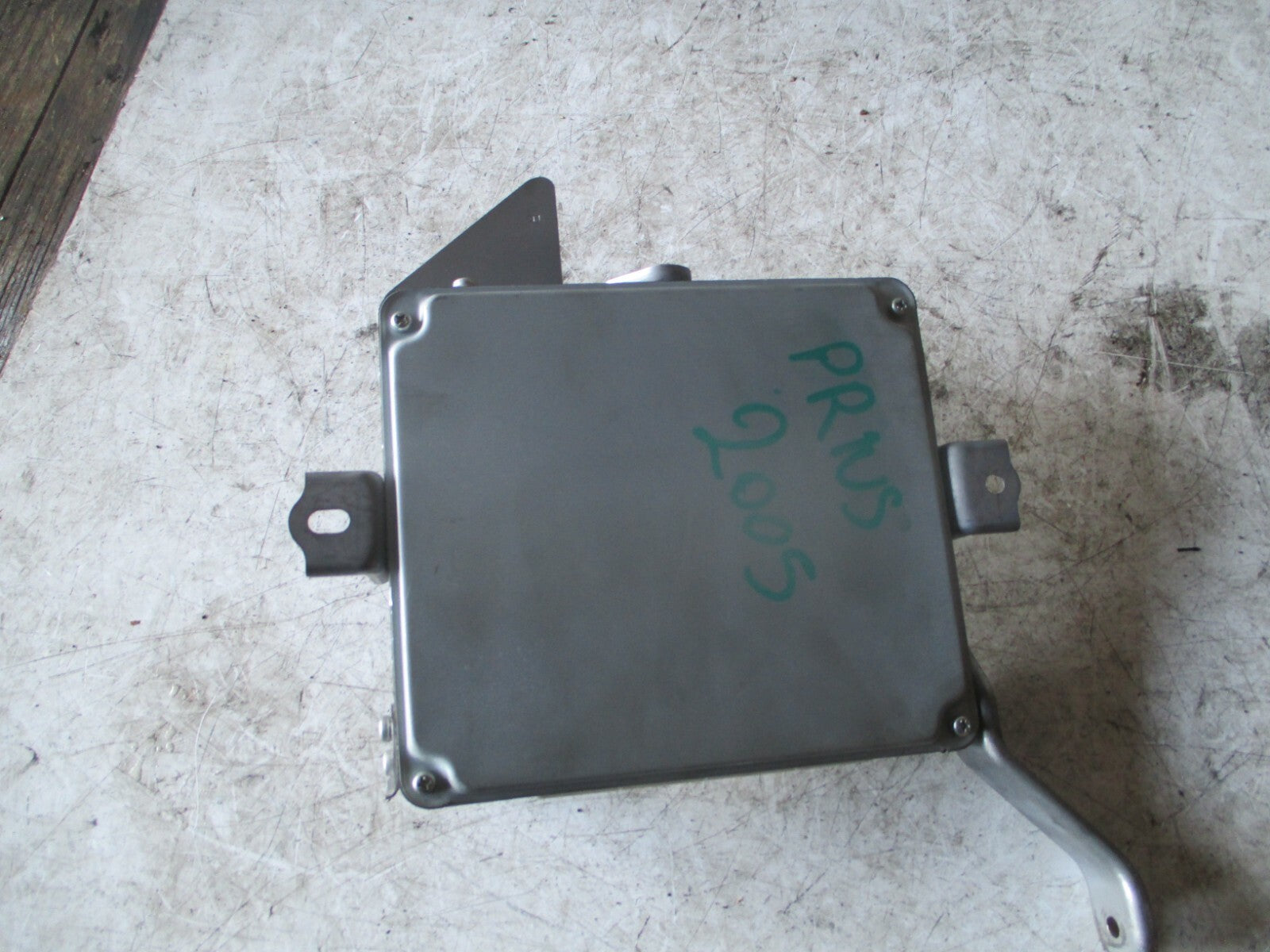 TOYOTA PRIUS 2005 XW20 ENGINE CONTROL MODULE 8966147110