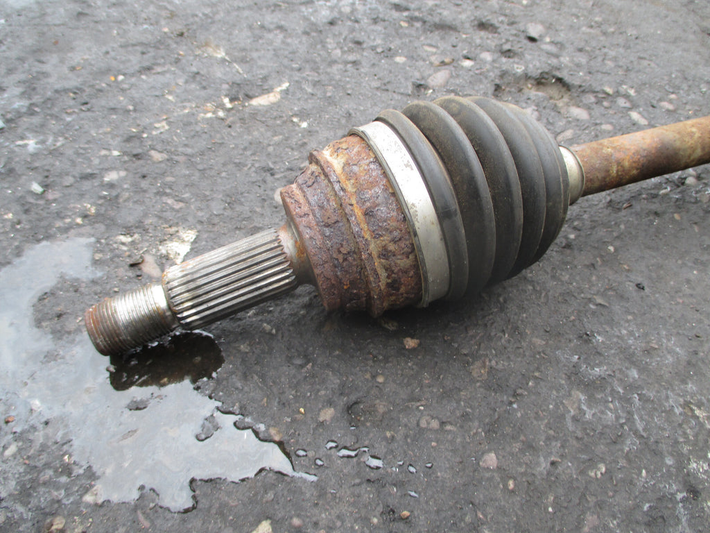 FORD FIESTA MK7 2017 1.25 PETROL NSF PASSENGER FRONT DRIVESHAFT 8V513B437AAC