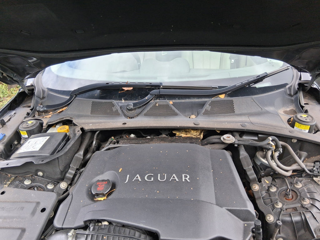 2012 JAGUAR XJ X351 3.0 DIESEL FRONT WINDSCREEN SCUTTLE PANEL