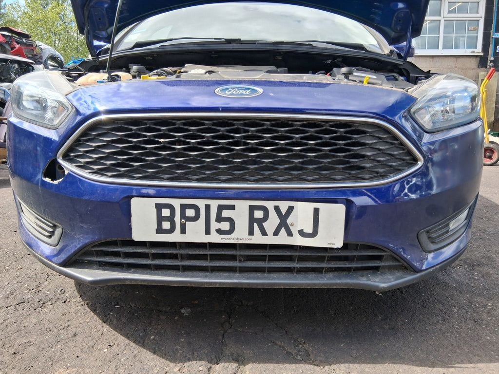 2015 FORD FOCUS MK3 FACELIFT FRONT COMPLETE BUMPER DEEP IMPACT BLUE HF