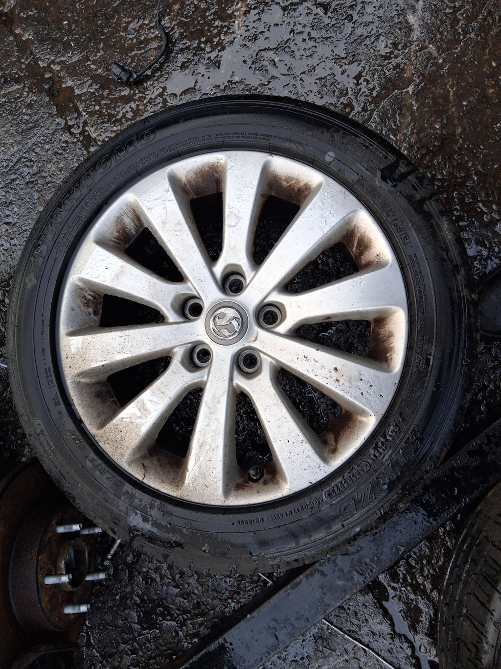 2017 VAUXHALL ZAFIRA C TOURER 17 INCH ALLOY WHEEL WITH TYRE 225/50R17