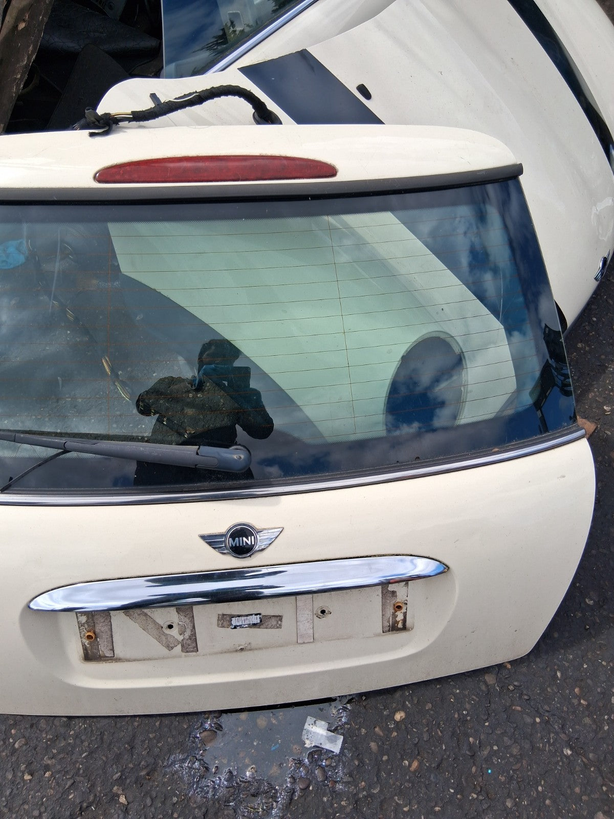 2003 BMW MINI COOPER R50 REAR COMPLETE TAILGATE BOOTLID