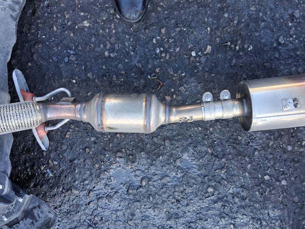 2024 AUDI A1 S LINE MK2 GB 1.0 PETROL COMPLETE EXHAUST PIPE DPF CAT 2Q0131701