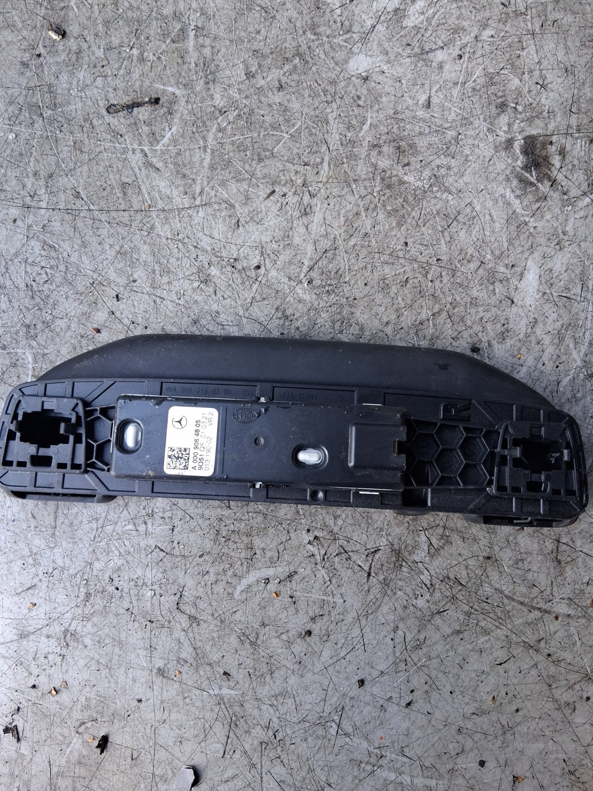 2021 MERCEDES A CLASS INTERIOR ROOF CEILING GRAB HANDLE AND LIGHT A0009064805