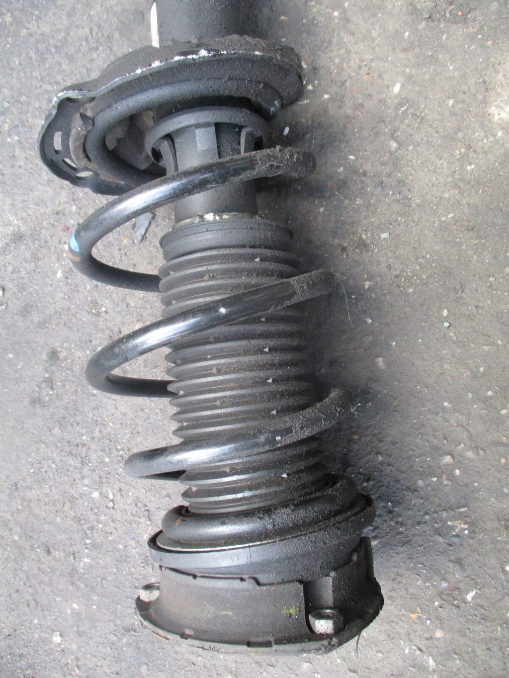 VW VOLKSWAGEN 2017 MK7 GOLF OSF DRIVER SIDE FRONT SHOCK ABSORBER 5WA413031BJ