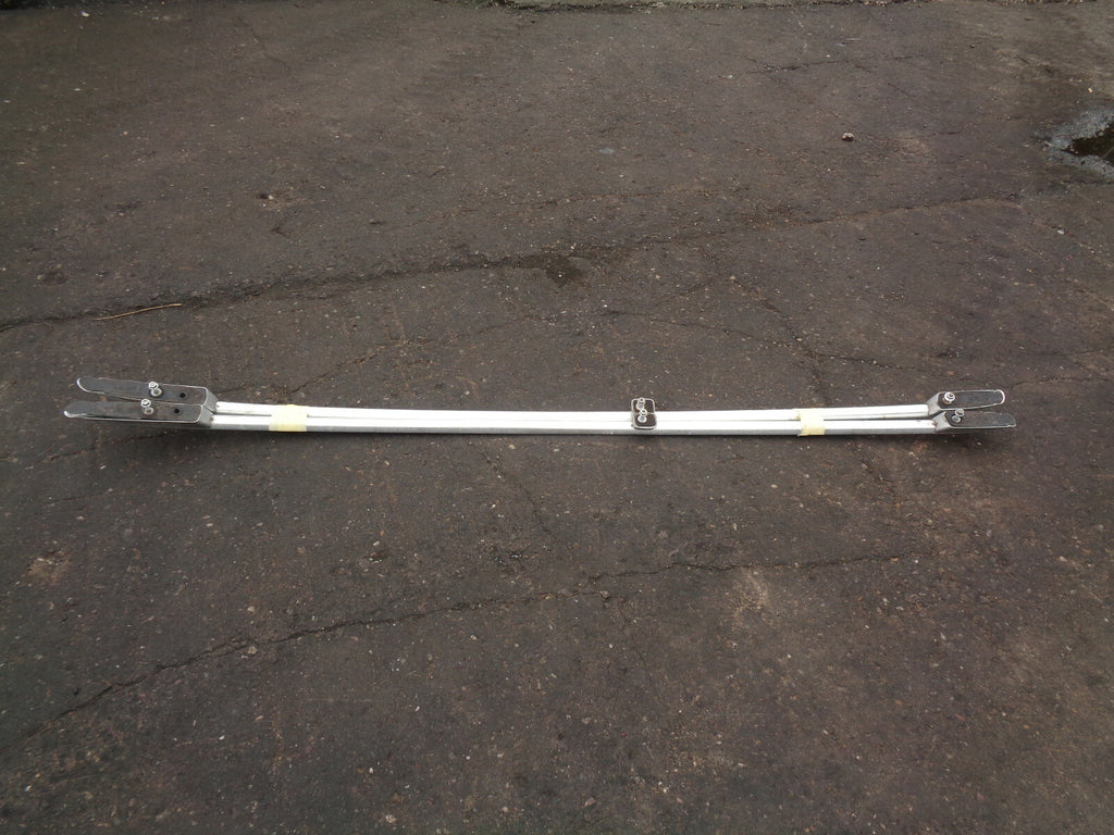 VW VOLKSWAGEN TOURAN MK1 2010 CHROME ROOF RAILS RACK BAR 1T0860033