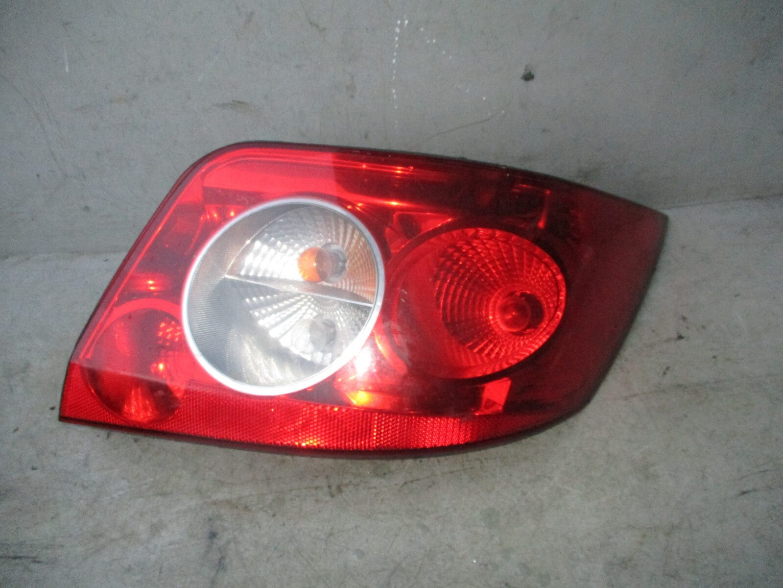RENAULT MEGANE 2007 MK2 CONVERTIBLE OSR DRIVER SIDE REAR TAIL LIGHT LAMP
