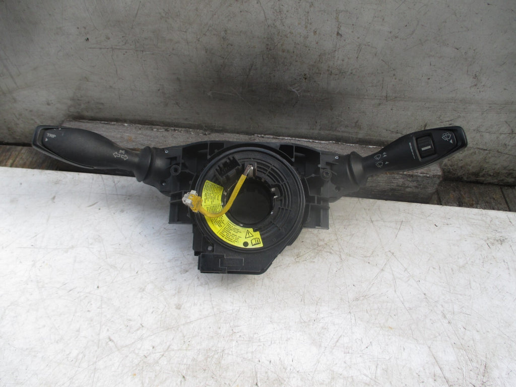 FORD KA + 2018 1.2 PETROL WIPER INDICATOR STALK SQUIB E4B513N064BB