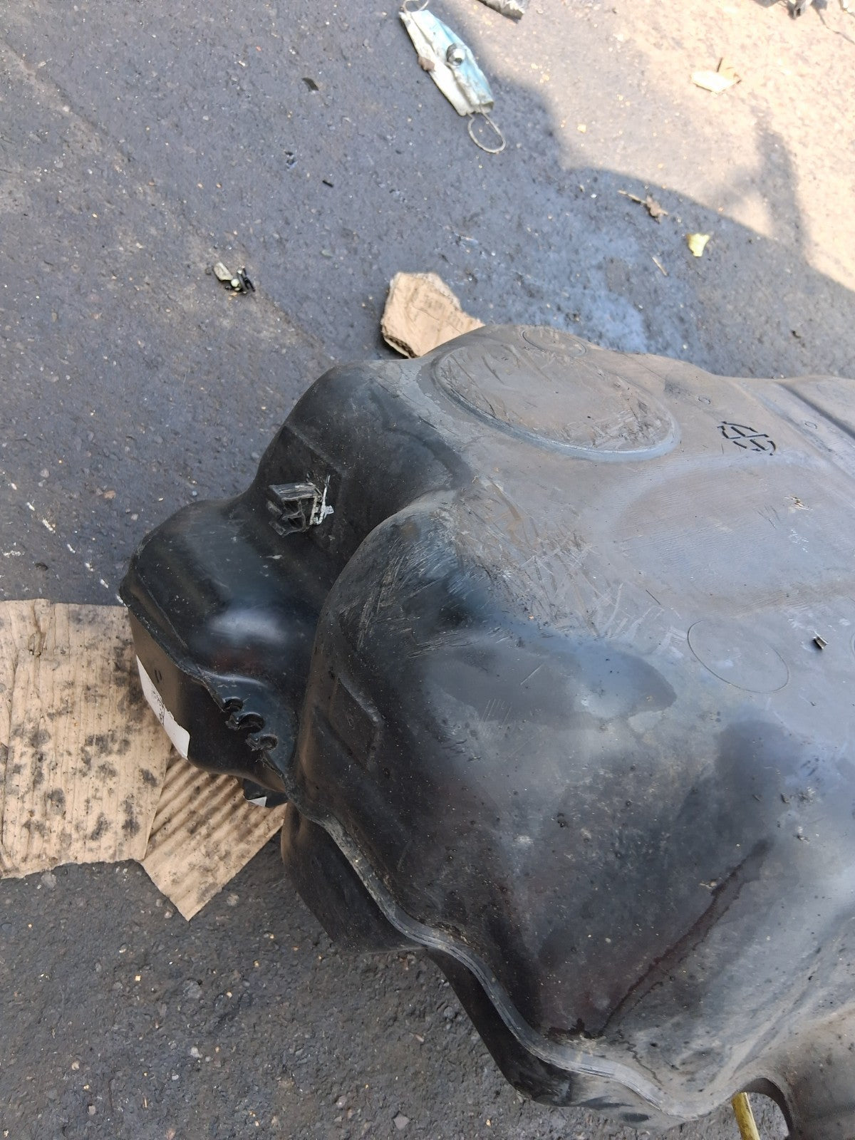 2019 VW VOLKSWAGEN POLO MK6 1.0 PETROL FUEL TANK 2Q0201085