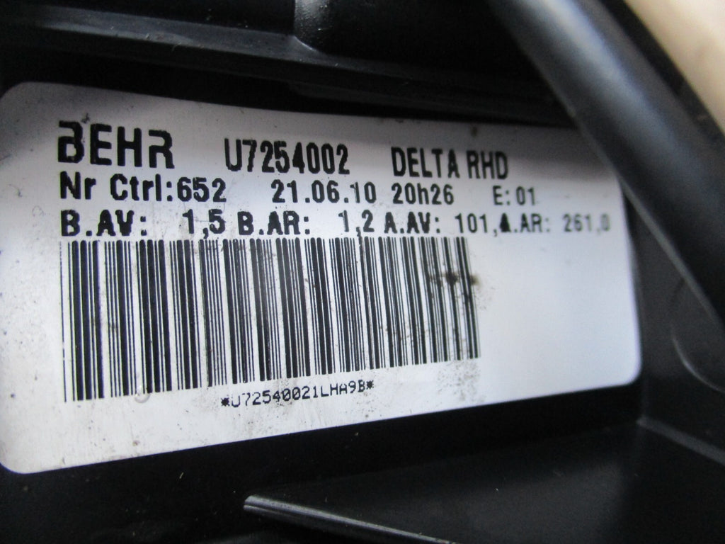 2010 VAUXHALL ASTRA J MK6 1.7 DIESEL HEATER BLOWER MOTOR U7254002