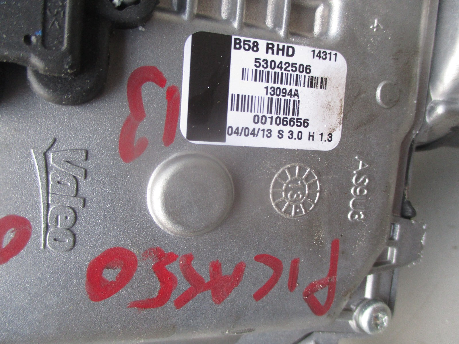 CITROEN C4 PICASSO 2013 OS DRIVER SIDE WIPER MOTOR 53042506