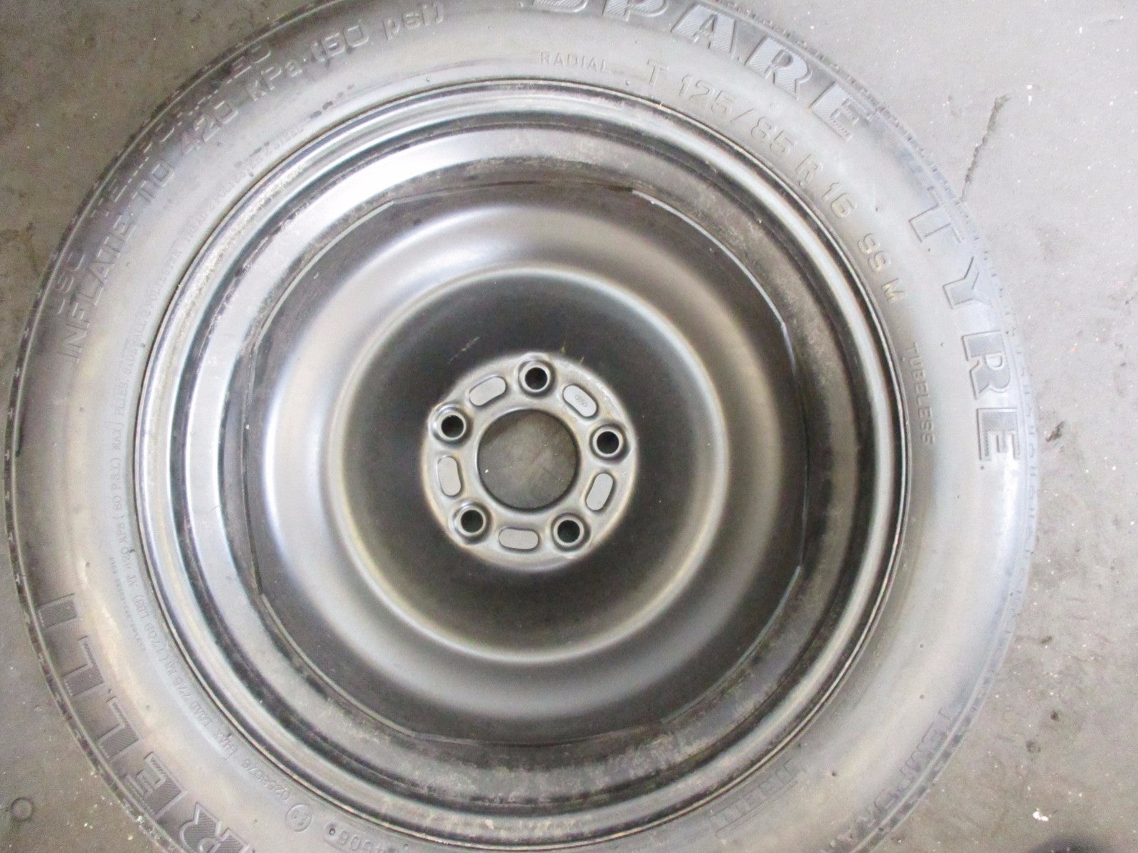 MK3 FORD MONDEO SINGLE TYRE 125/85 R 16