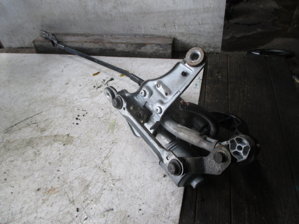 FORD GALAXY 2013 MK3 NSF PASSENGER SIDE FRONT WIPER MOTOR LINKAGES 6M2117504CD
