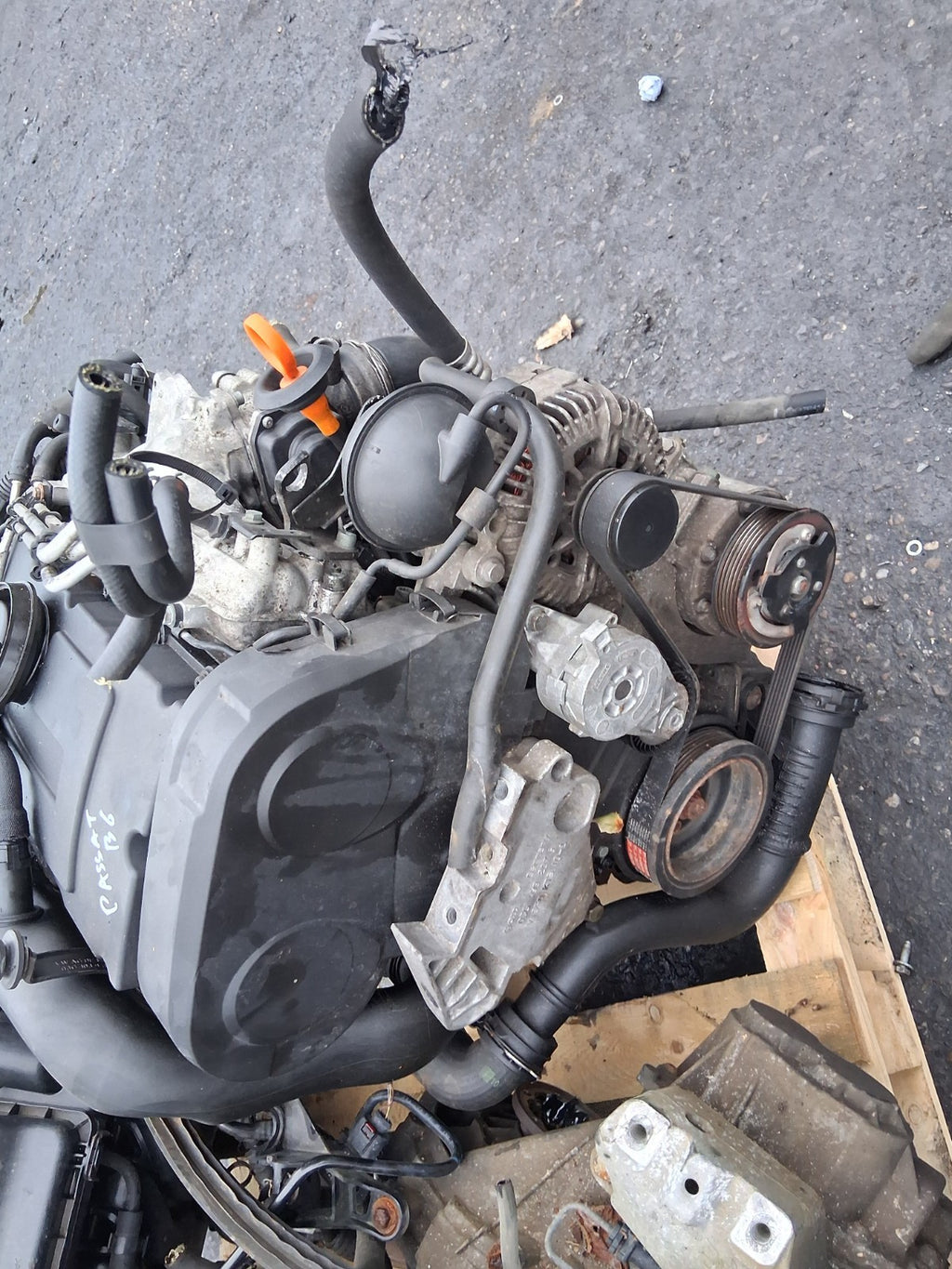 2006 VW VOLKSWAGEN PASSAT B6 2.0 DIESEL COMPLETE ENGINE WITH INJECTORS BKP