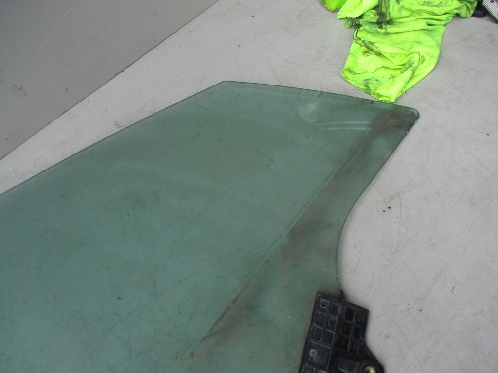 HYUNDAI I40 2015 OSF DRIVER SIDE FRONT WINDOW GLASS
