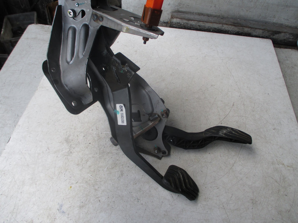 NISSAN QASHQAI MK2 J11 2016 PEDAL BOX BRAKE ACCELERATOR THROTTLE 180024BG0B