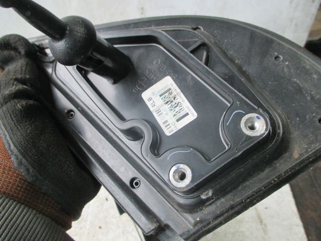 HYUNDAI I20 MK1 NSF PASSENGER SIDE FRONT MANUAL WING MIRROR
