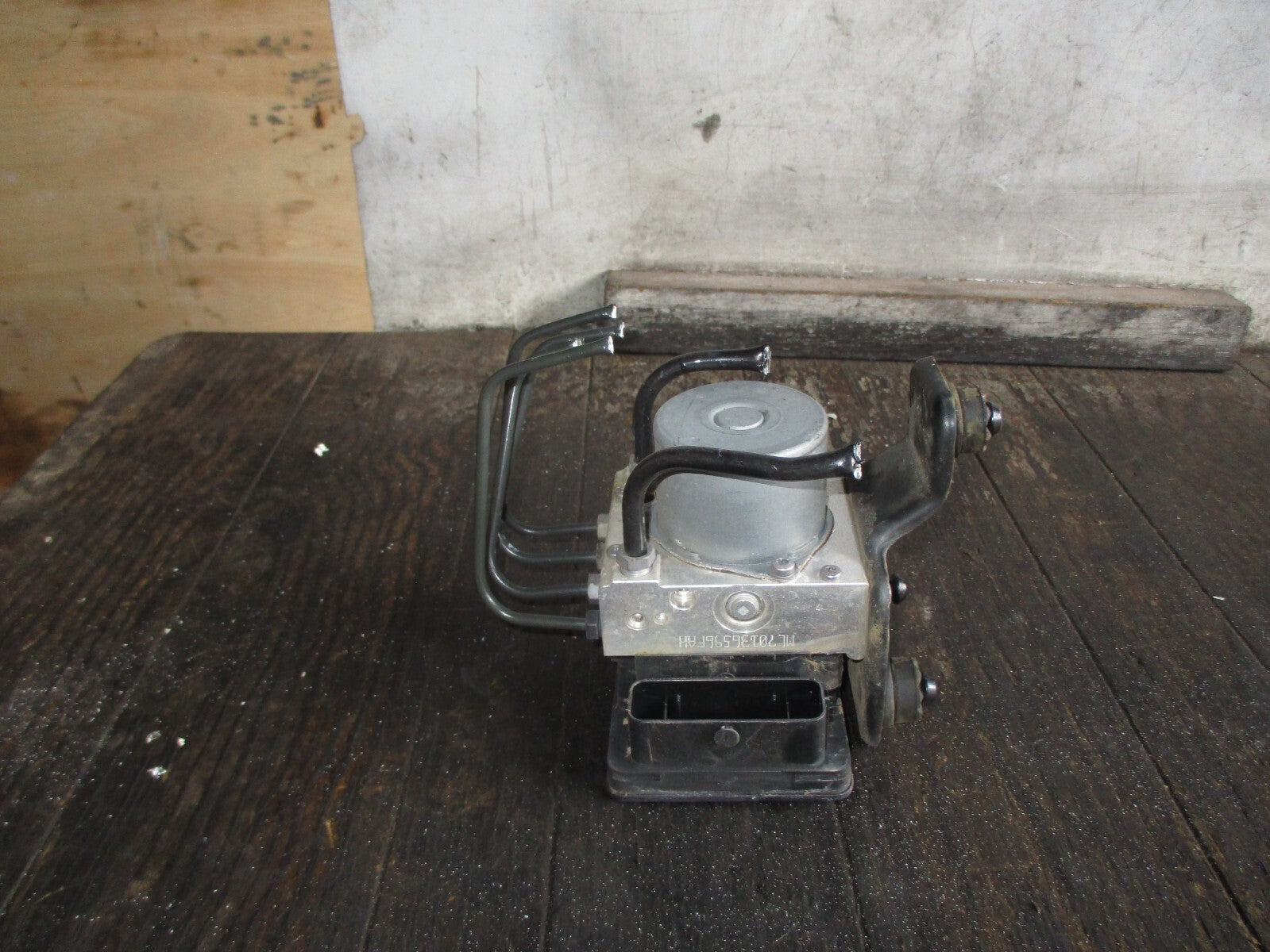 MG 3 2016 ABS PUMP MODULATOR CONTROL UNIT 54087146A