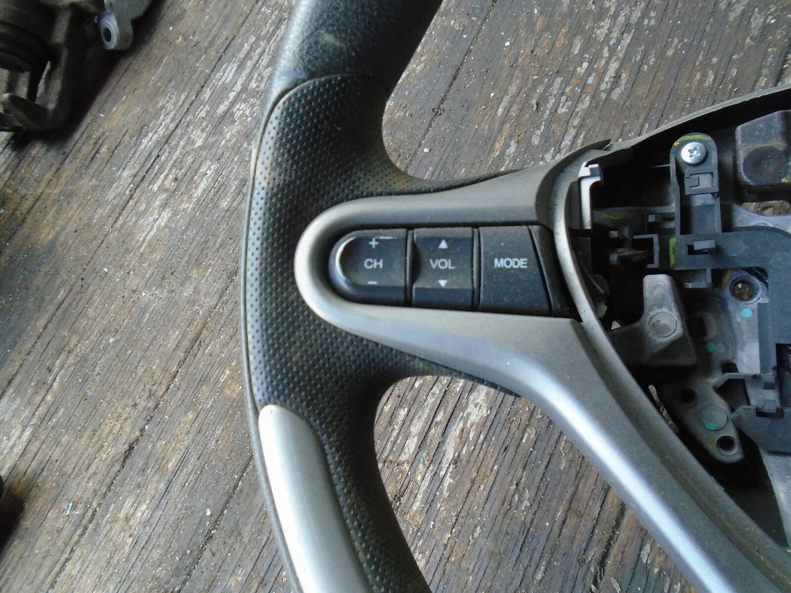 HONDA CIVIC MK8 2006 3 SPOKE MULTIFUNCTION STEERING WHEEL 78500SMJJ415M1