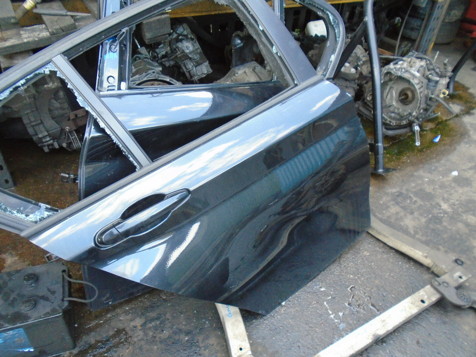 BMW 1 SERIES F20 2015 LCI FACELIFT OSR DRIVER SIDE REAR BARE DOOR BLACK