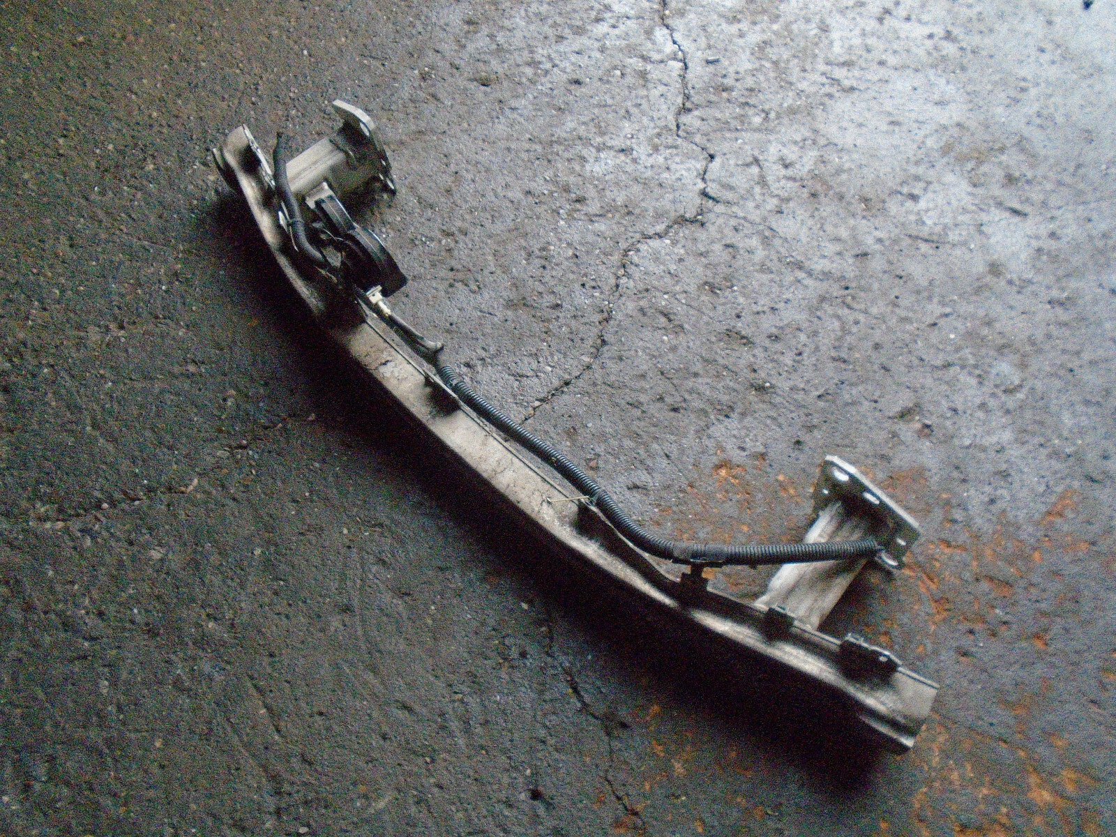 RENAULT SCENIC MK3 2012 FRONT BUMPER REINFORCEMENT CRASH SUPPORT CRASHBAR