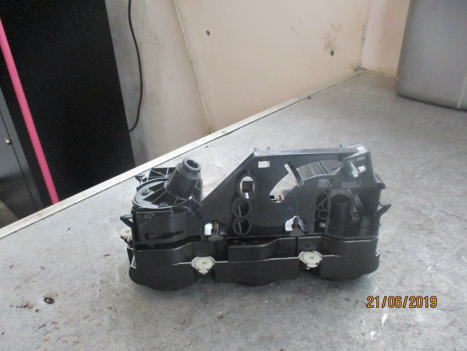 VW VOLKSWAGEN GOLF MK5 HEATER CONTROL UNIT 537011CF