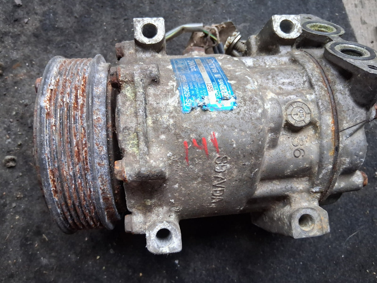 VOLVO V50 S40 C30 1.6 DIESEL AIR CON AC COMPRESSOR PUMP 3M5H19D629SB