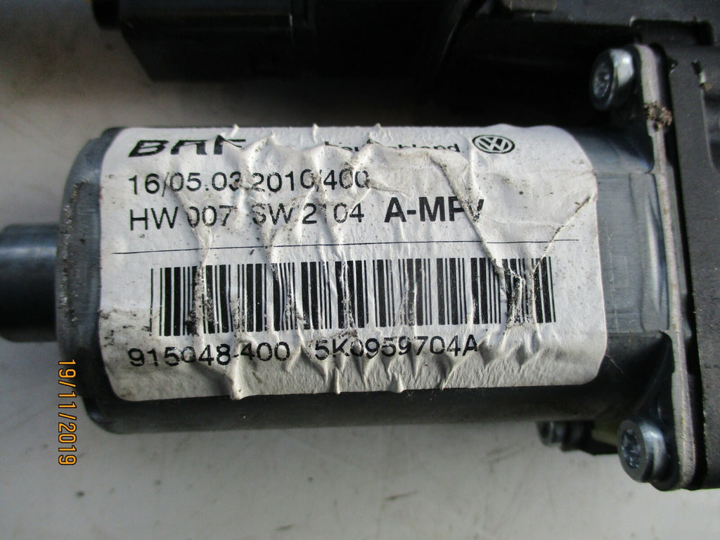 VW VOLKSWAGEN TOURAN 2009 OSR DRIVER SIDE REAR WINDOW MOTOR ONLY 5K0959704A
