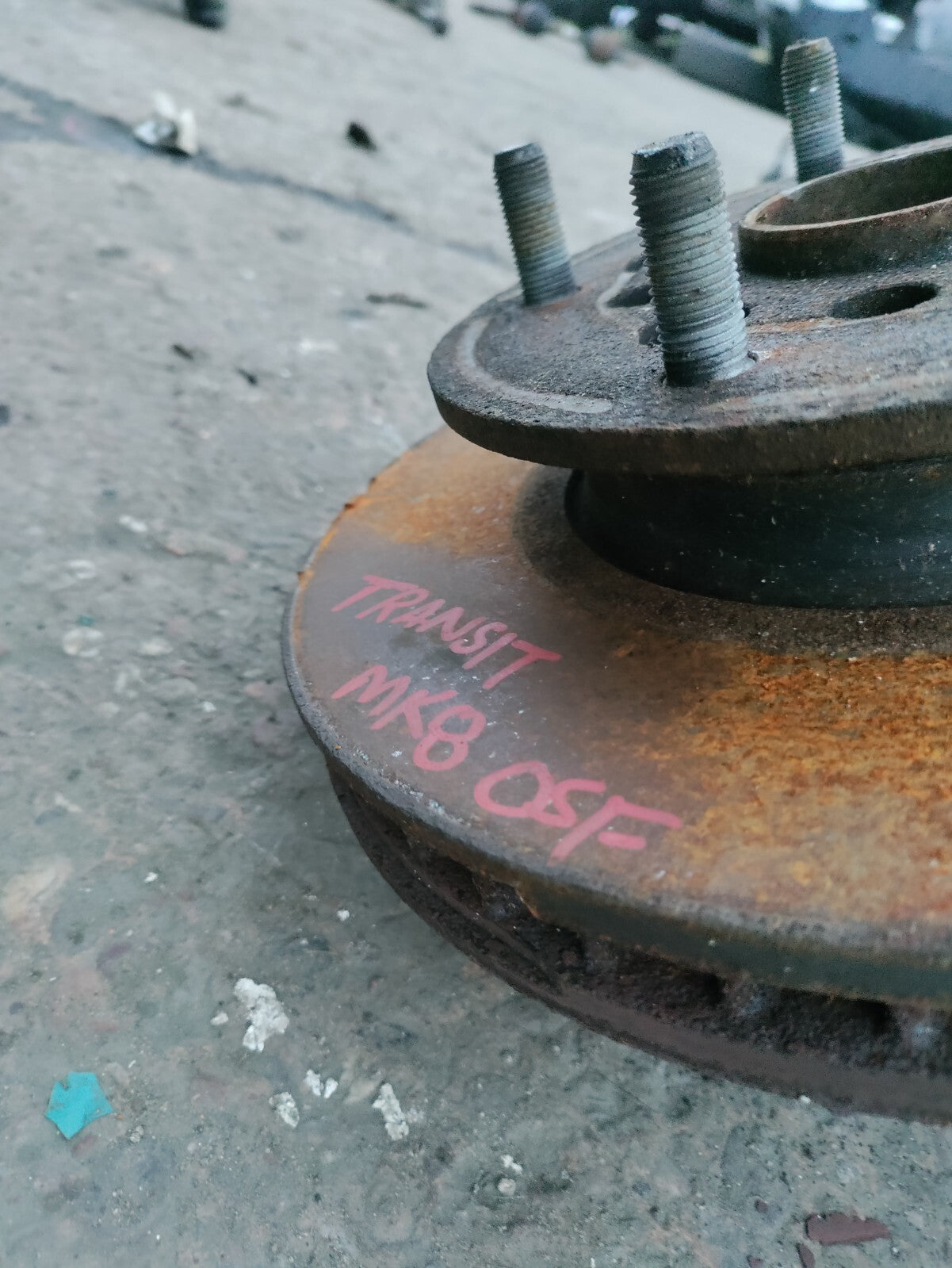 2021 FORD TRANSIT 350 MK8 FWD 2.0 DIESEL OSF DRIVER SIDE FRONT WHEEL HUB
