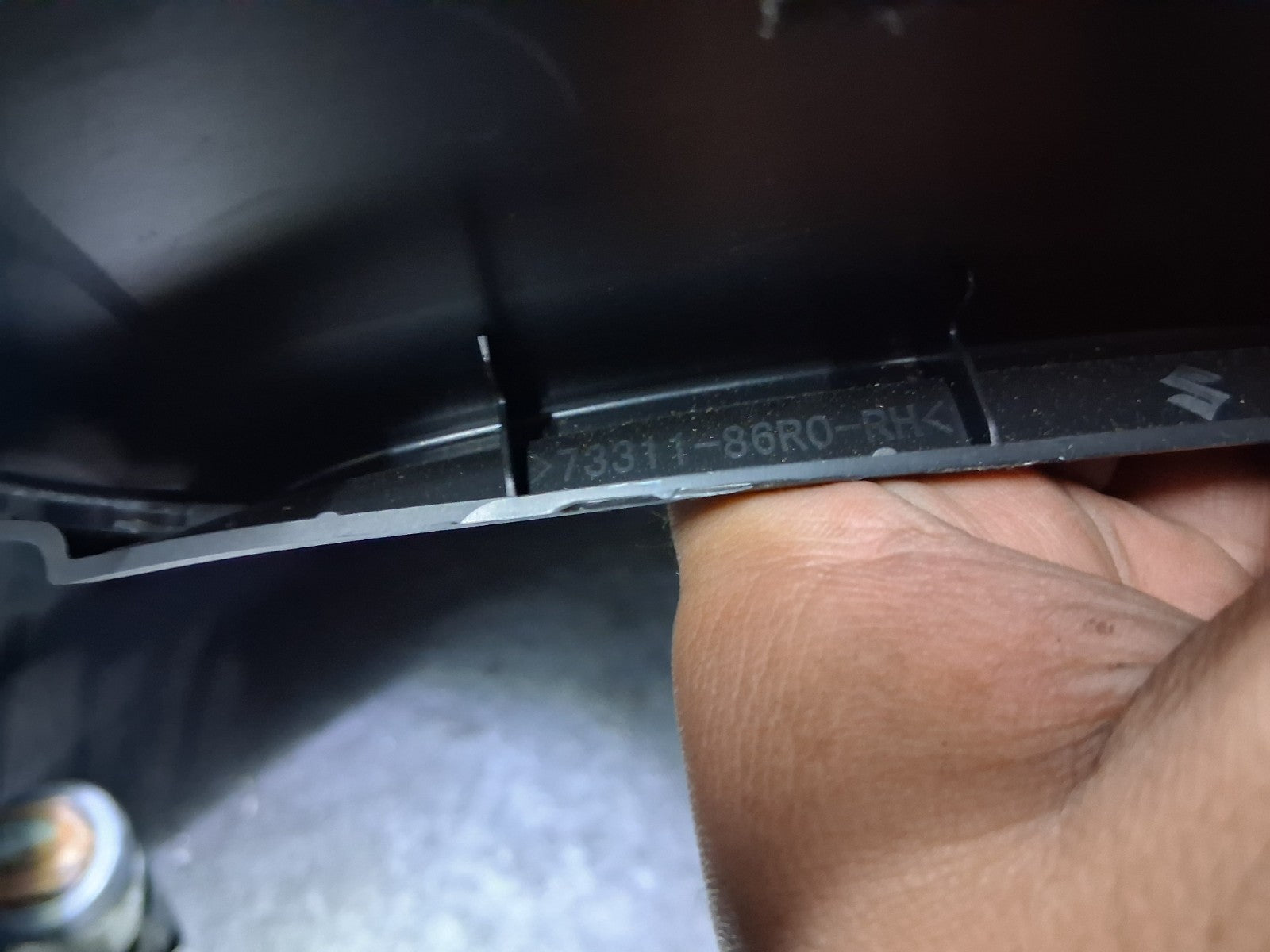 2022 SUZUKI VITARA MK4 INSTRUMENT CLUSTER SPEEDOMETER SURROUND TRIM 3780559