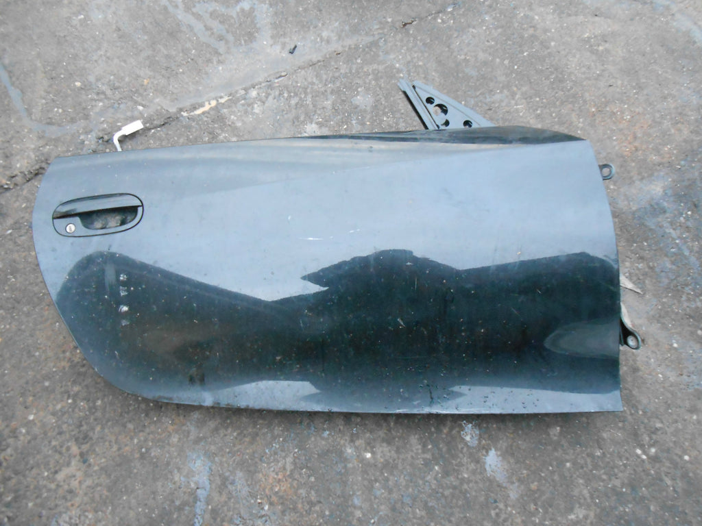 BMW Z4 E86 COUPE 2007 OS DRIVER SIDE BARE DOOR SHELL BLACK