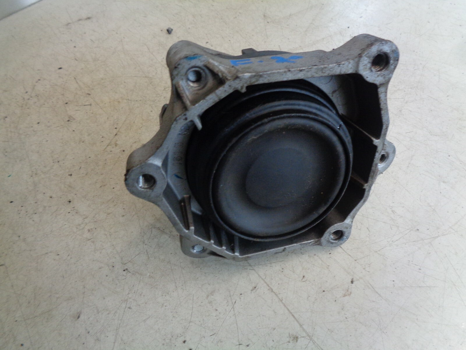 BMW 1 SERIES F20 LCI FACELIFT 2019 NS PASSENGER SIDE ENGINE MOUNT 6859413
