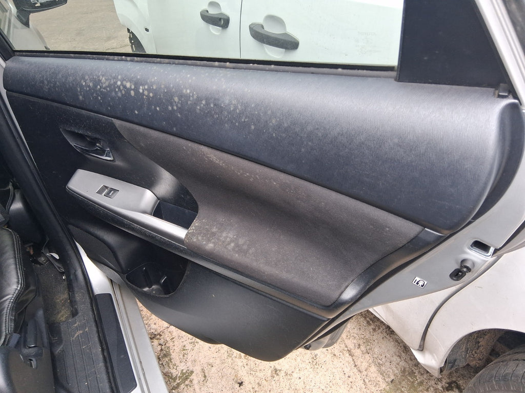 2018 TOYOTA PRIUS V PLUS XW40 OSR DRIVER SIDE REAR RIGHT DOOR CARD PANEL